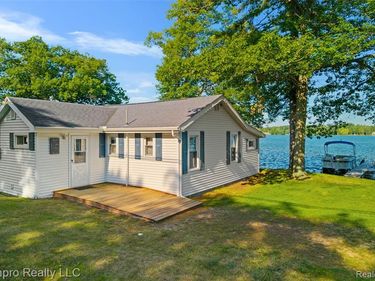 4432 E CEDAR LAKE Drive, Greenbush Twp, MI 48738