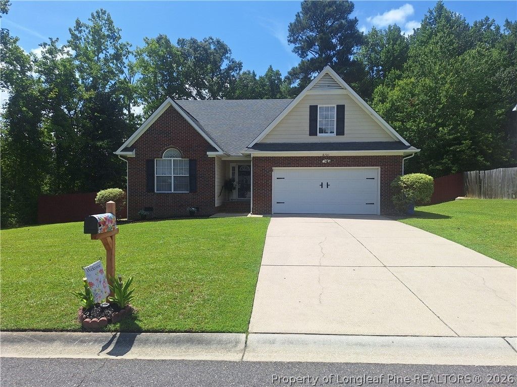 8701 Grouse Run Lane, Fayetteville, NC 28314 Main Photo