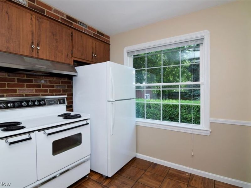 20670 Lake Shore Boulevard , Euclid, OH 44123 Photo 13