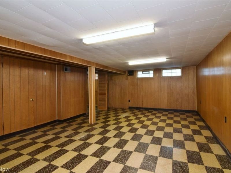 20670 Lake Shore Boulevard , Euclid, OH 44123 Photo 29