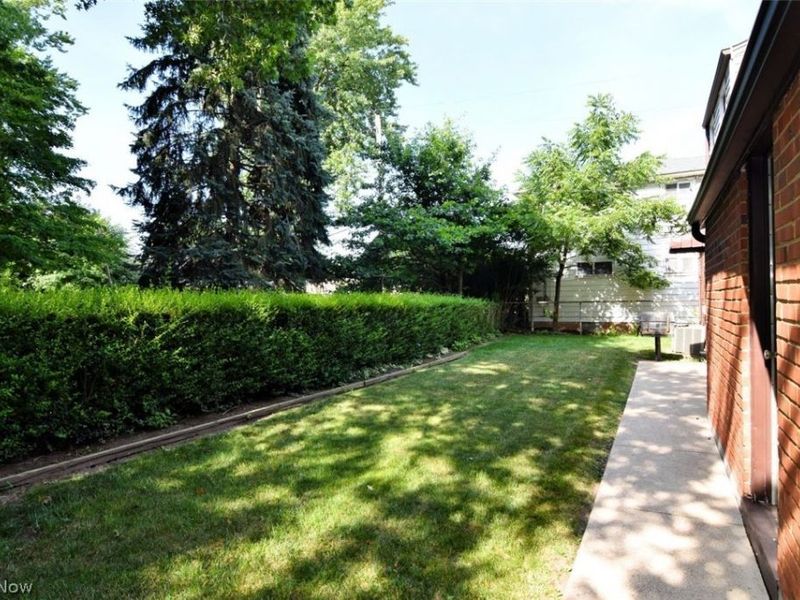 20670 Lake Shore Boulevard , Euclid, OH 44123 Photo 31
