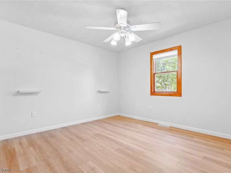 325 Fieldstone Court, Wellington, OH 44090 Photo 26