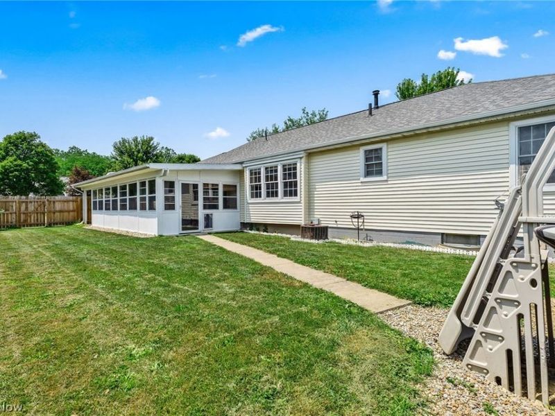 325 Fieldstone Court, Wellington, OH 44090 Photo 39