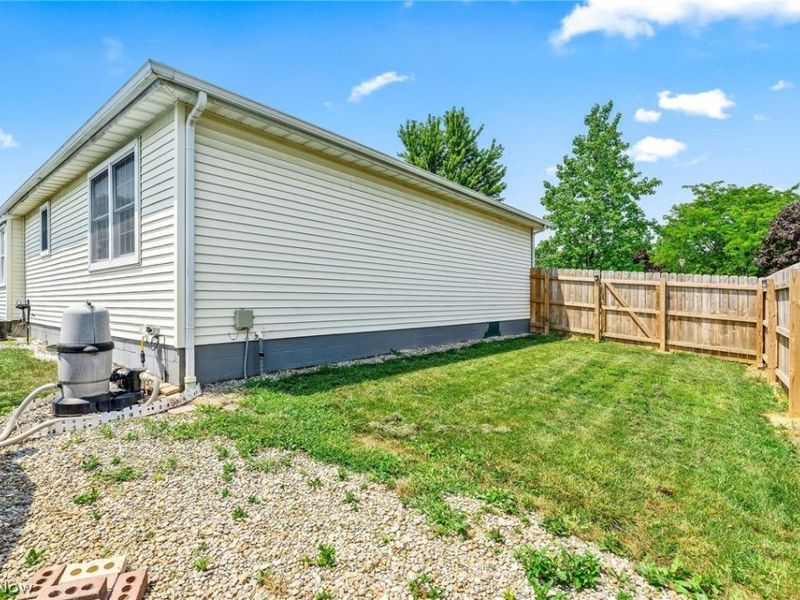 325 Fieldstone Court, Wellington, OH 44090 Photo 40