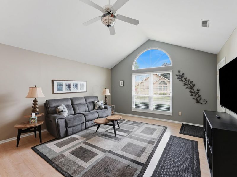 5608 Blendon View Court, Columbus, OH 43230 Photo 7