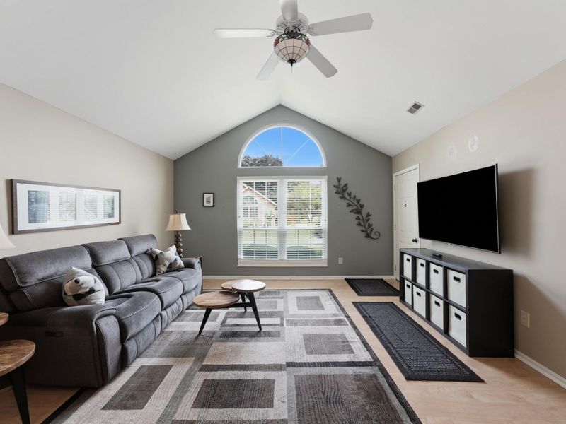 5608 Blendon View Court, Columbus, OH 43230 Photo 8