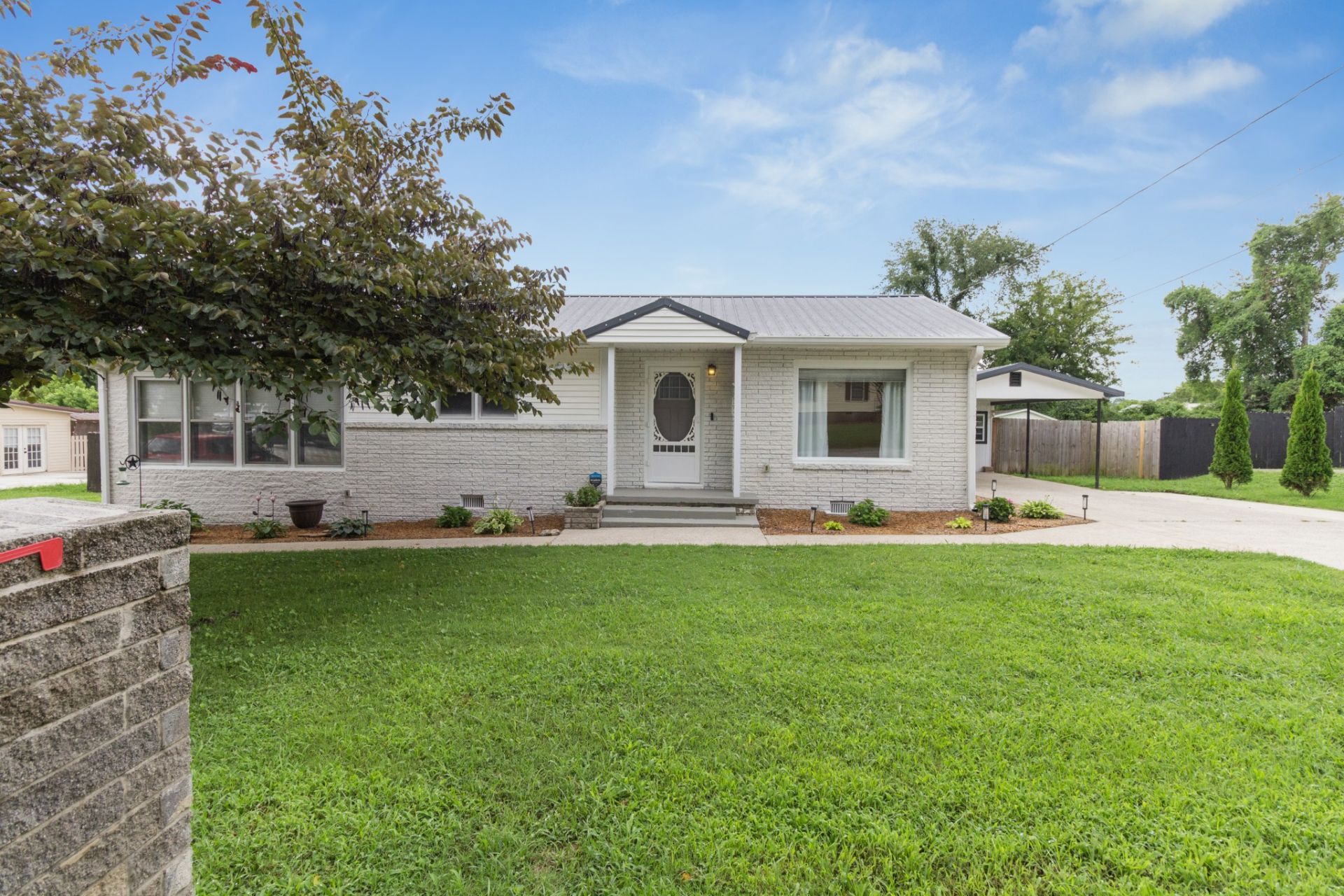 207 Fairview St, Estill Springs, TN 37330 Main Photo