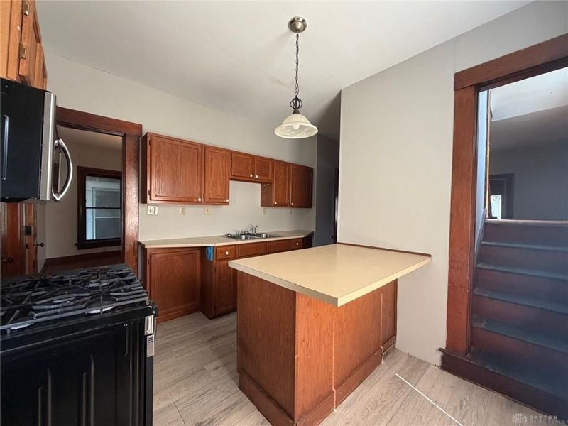 23 E Parkwood Drive, Dayton, OH 45405 Photo 4
