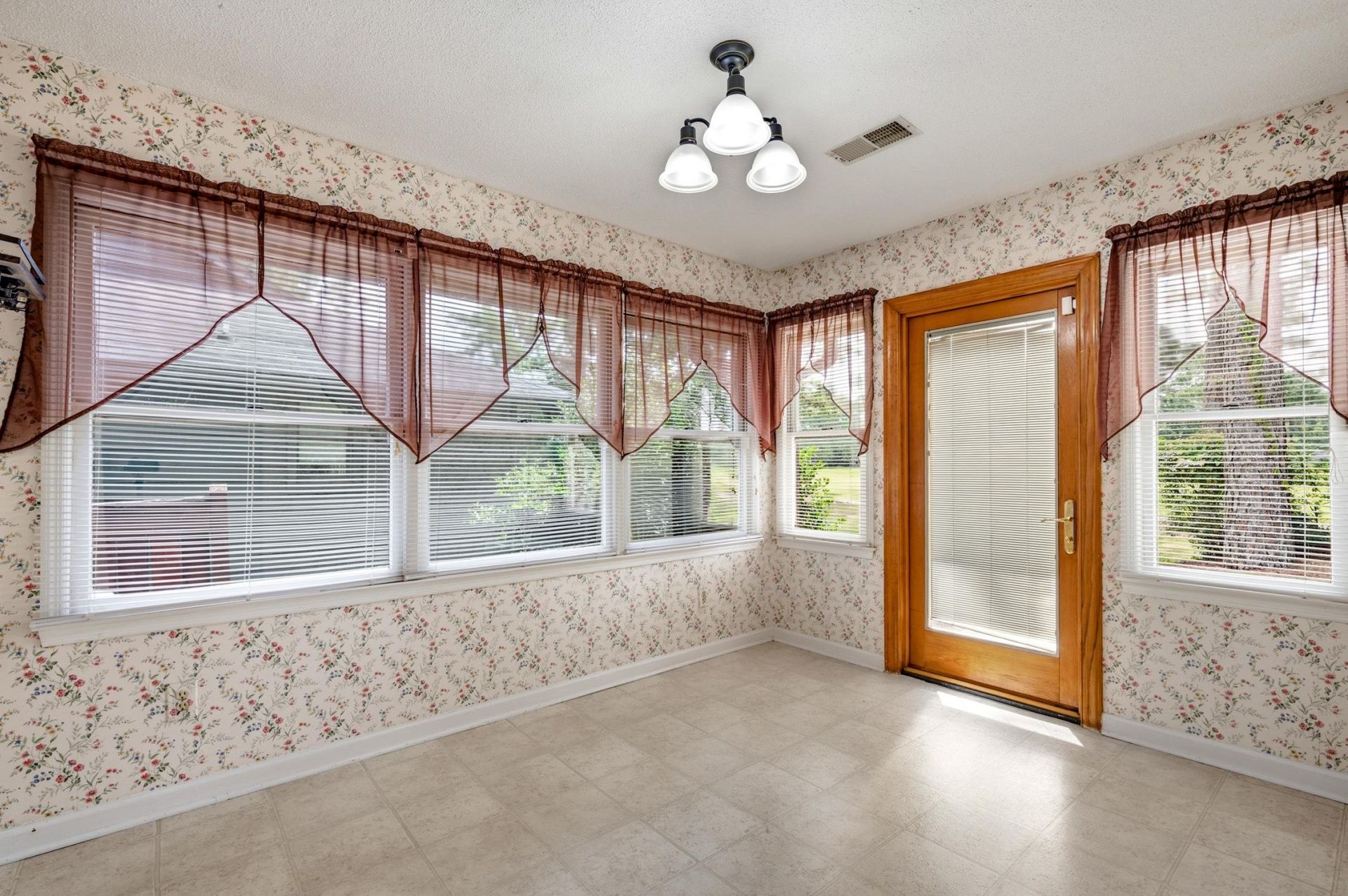 117 Mayberry Ln.  Photo 19