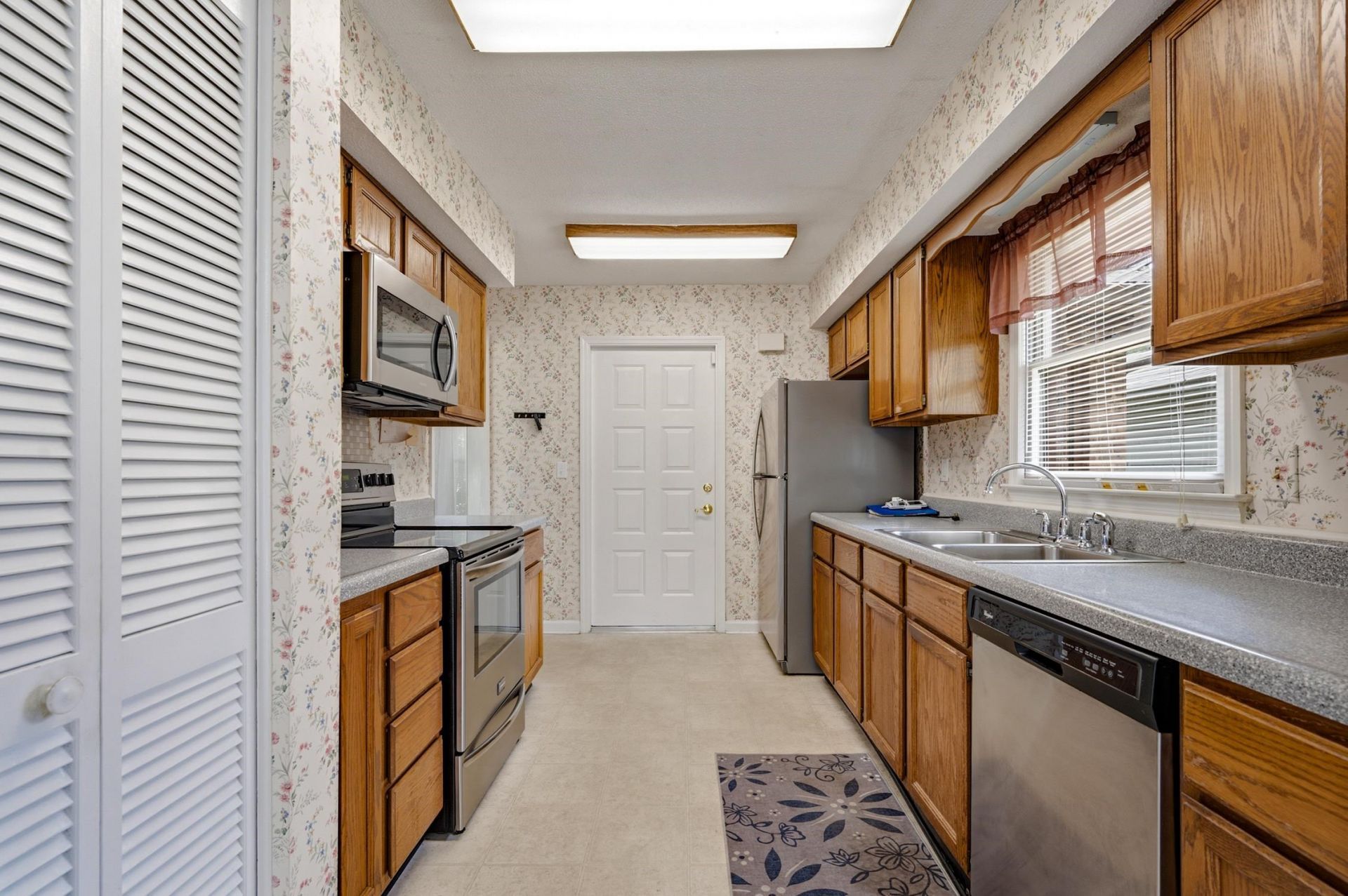 117 Mayberry Ln.  Photo 4