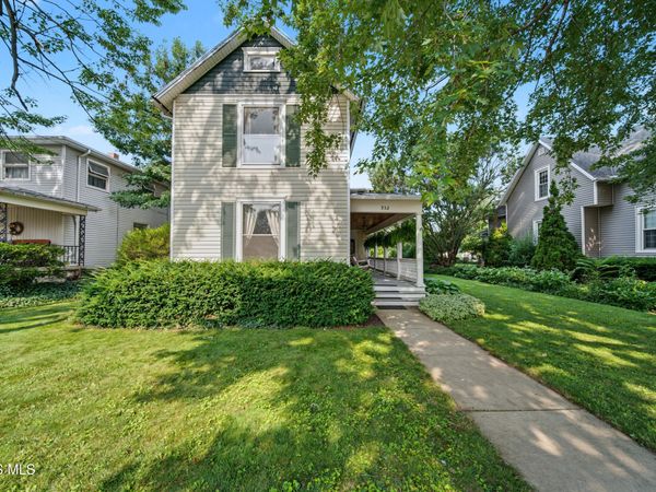 932 S West Street , Findlay, OH 45840