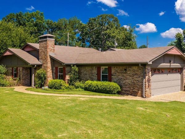 1400 Pickering Drive , Little Rock, AR 72211