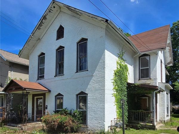 372 W Thurston Street , Elmira, NY 14901