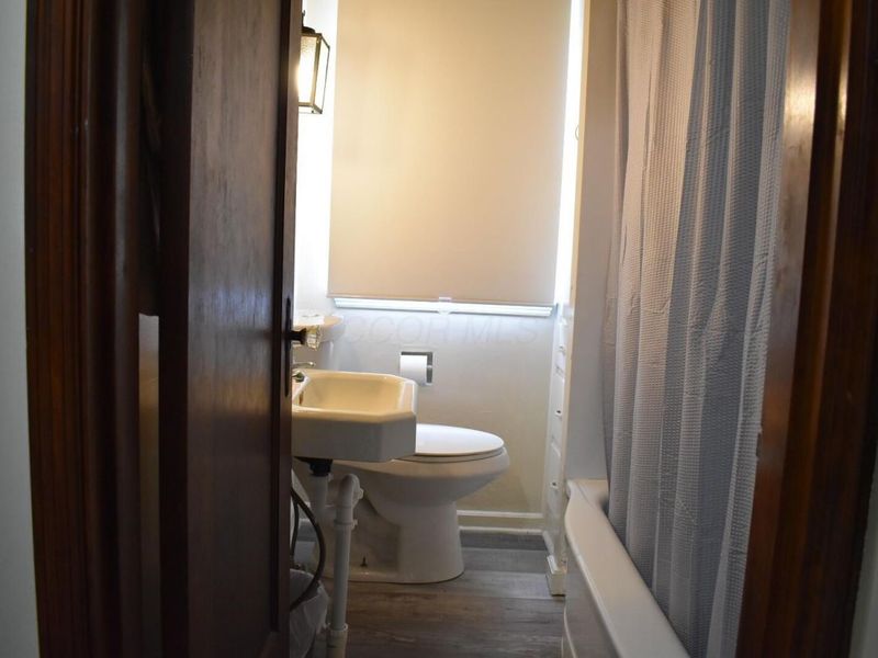 2358 Linden Avenue , Columbus, OH 43211 Photo 9