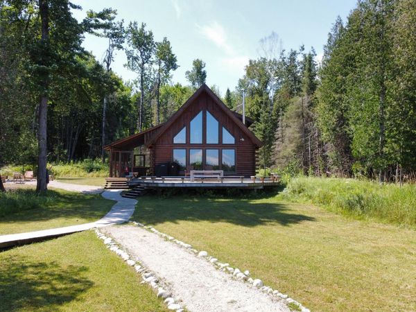 1265 S Waug Wig A Naubee AVE, Cedarville, MI 49719