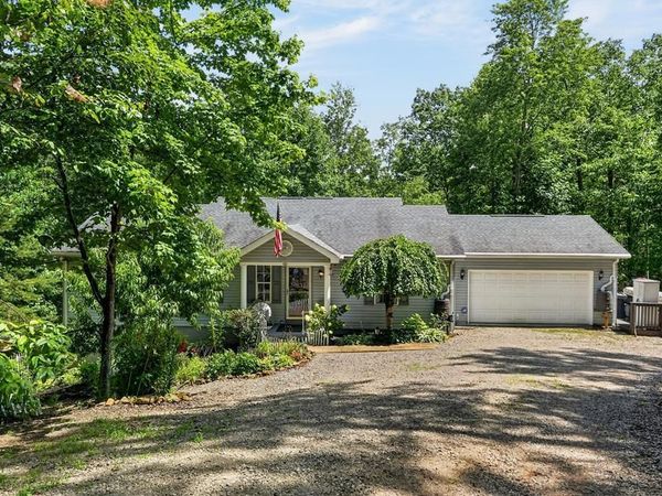 45 Point Place, Monterey, TN 38574