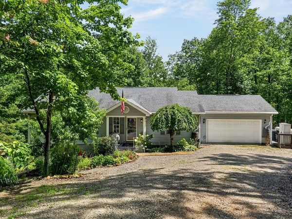 45 Point Place, Monterey, TN 38574
