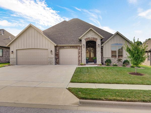856 E Edenmore Circle , Nixa, MO 65714