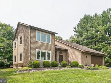7 HAYCROFT DRIVE, SPRING HOUSE, PA 19477