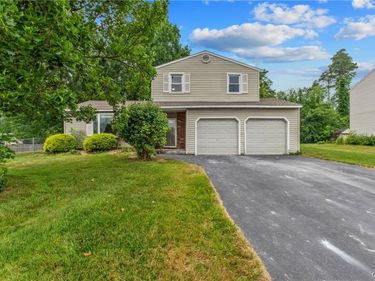 5497 Fortuna Parkway, Clay, NY 13041