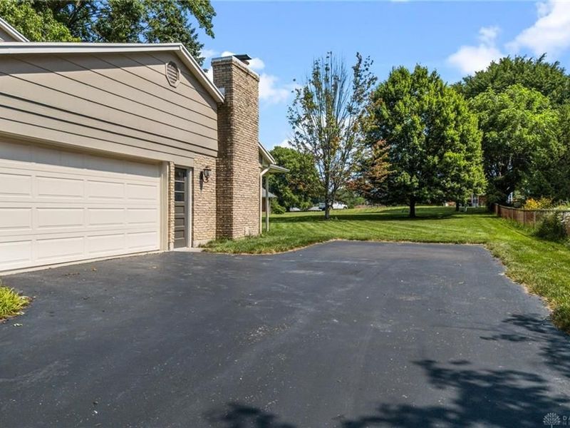 4924 Concordia Circle, Kettering, OH 45440 Photo 4