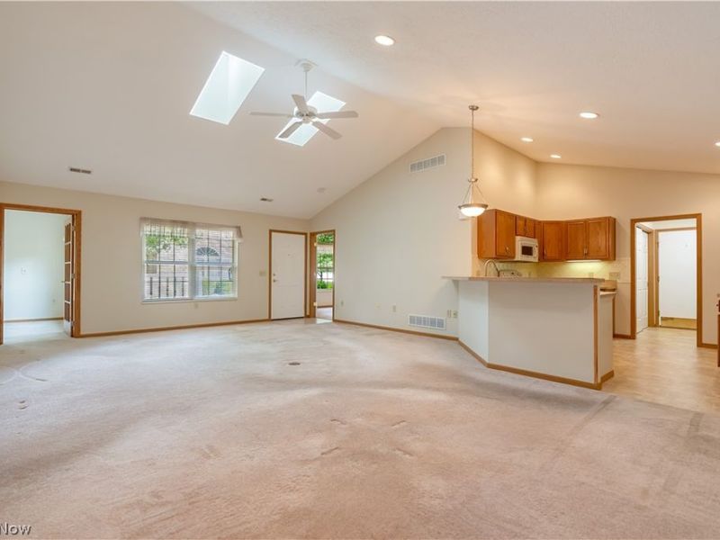 1344 Pebble Chase Circle NE, Massillon, OH 44646 Photo 10