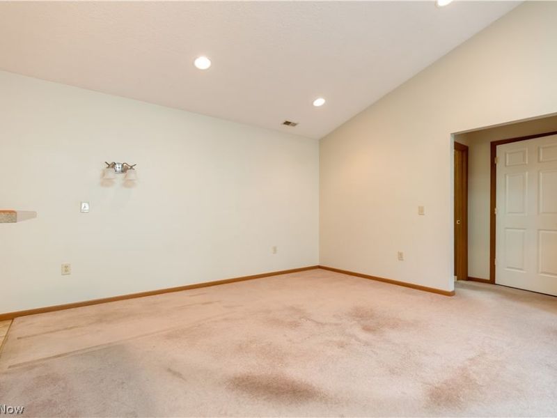 1344 Pebble Chase Circle NE, Massillon, OH 44646 Photo 13