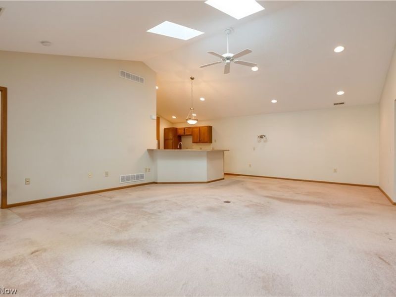 1344 Pebble Chase Circle NE, Massillon, OH 44646 Photo 16