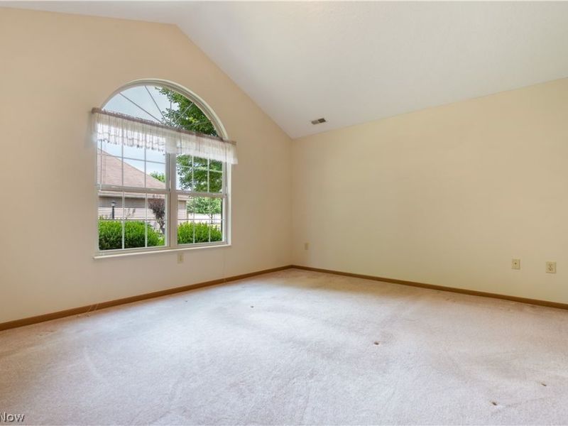 1344 Pebble Chase Circle NE, Massillon, OH 44646 Photo 18