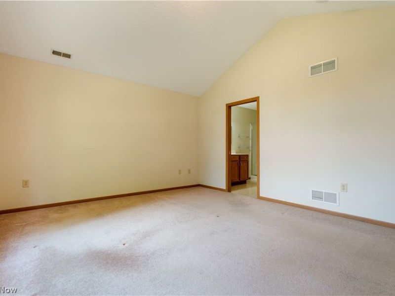 1344 Pebble Chase Circle NE, Massillon, OH 44646 Photo 19