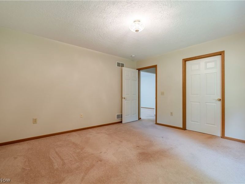 1344 Pebble Chase Circle NE, Massillon, OH 44646 Photo 24