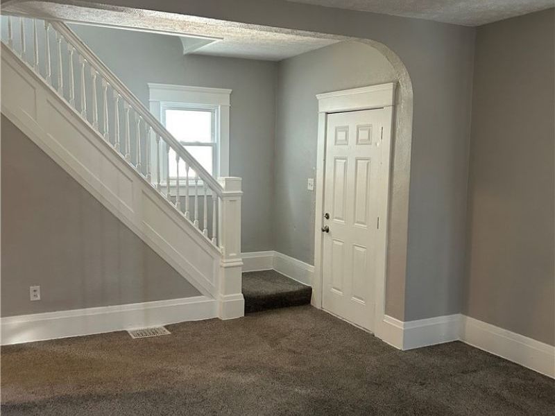 679 Wooster Road W, Barberton, OH 44203 Photo 11