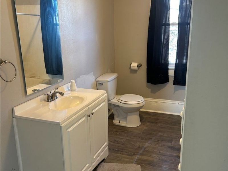 679 Wooster Road W, Barberton, OH 44203 Photo 13