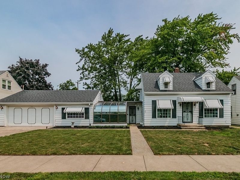29127 Forestgrove Road, Willowick, OH 44095 Photo 2