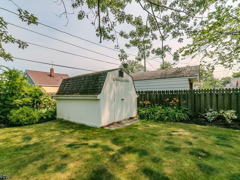 29127 Forestgrove Road, Willowick, OH 44095 Photo 34