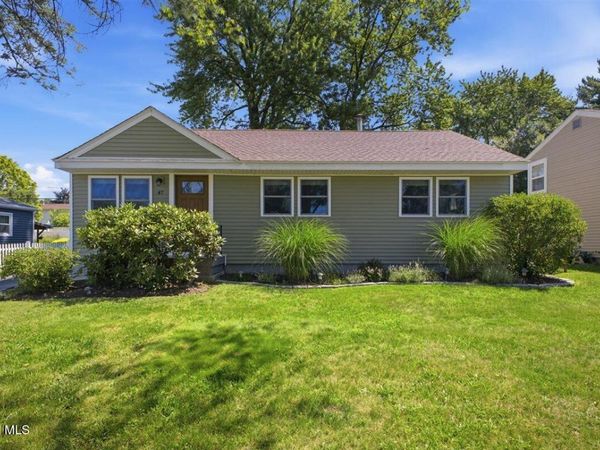 47 Perry Avenue, Latham, NY 12110