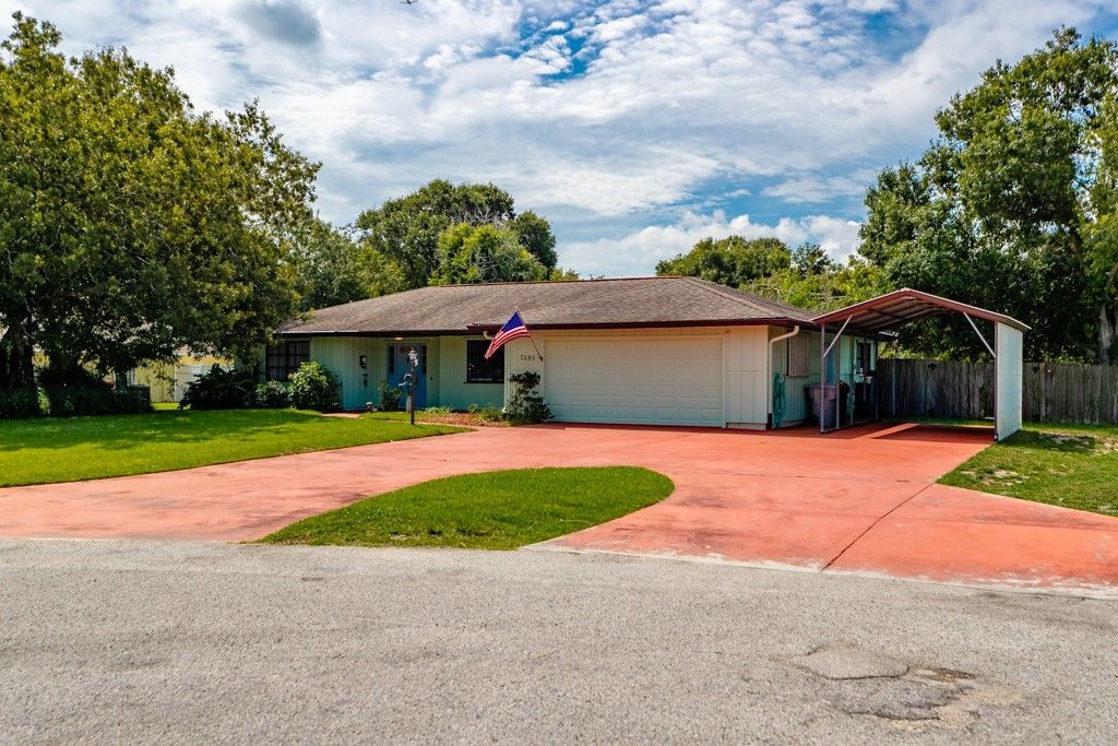 7685 134th Street, Sebastian, FL 32958 Photo