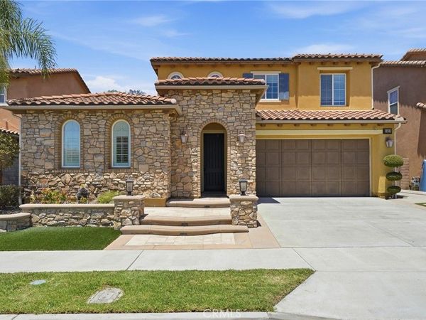 2829 Alamitos Rd , Brea, CA 92821