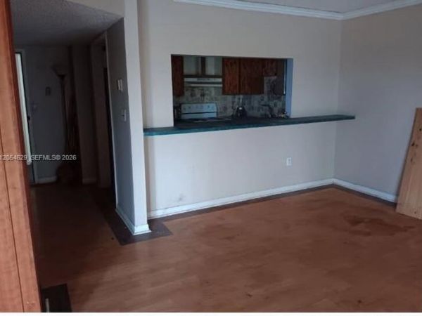 4174 Inverrary Dr, Unit 410, Lauderhill, FL 33319