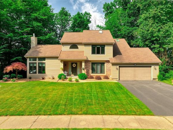 116 Brush Creek Drive , Rochester, NY 14612