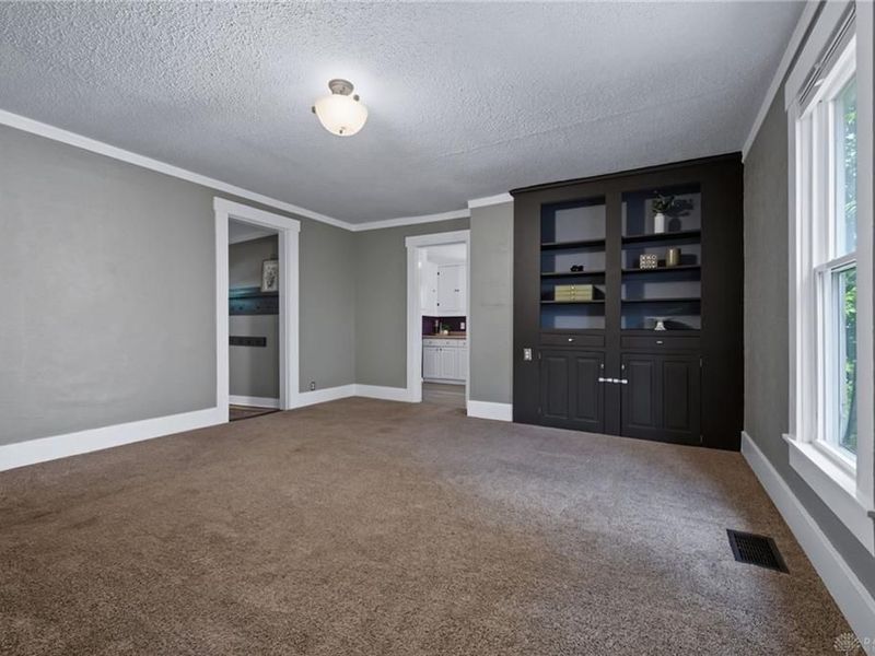 411 E Sycamore Street, Miamisburg, OH 45342 Photo 8