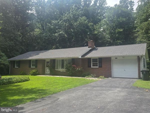 2407 E KINGS HIGHWAY , COATESVILLE, PA 19320