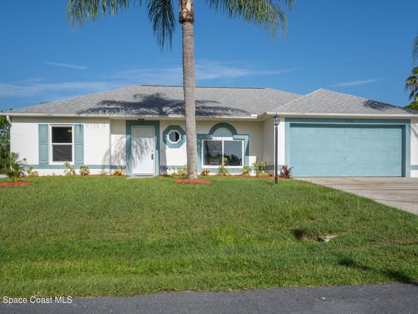 2190 Thames Road SE, Palm Bay, FL 32909