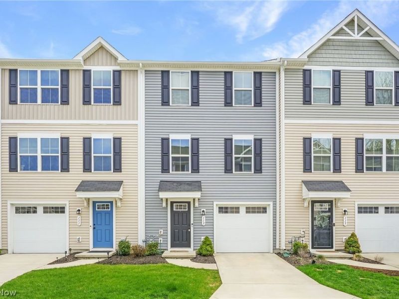 113 Palm Court, Painesville, OH 44077 Photo 1