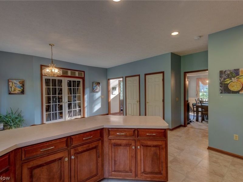 6506 Forestwood Street NW, Canton, OH 44718 Photo 13