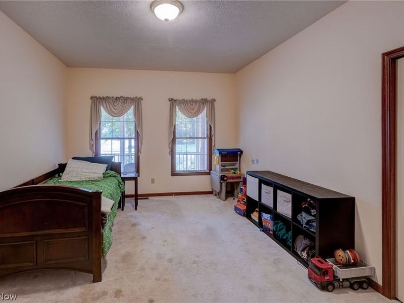 6506 Forestwood Street NW, Canton, OH 44718 Photo 15