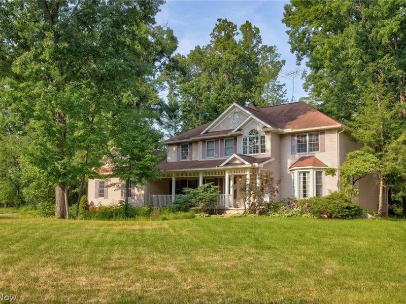 6506 Forestwood Street NW, Canton, OH 44718 Photo 3
