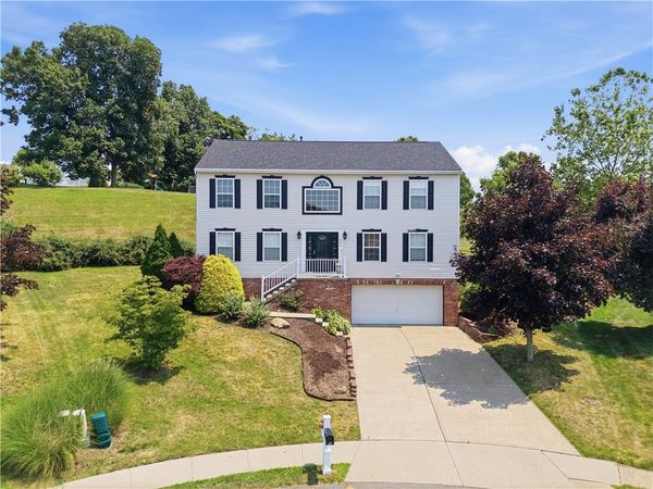 608 Cassandra Dr , Cranberry Twp, PA 16066