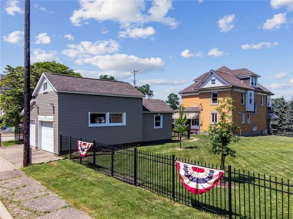 400 Carothers Ave , Carnegie, PA 15106