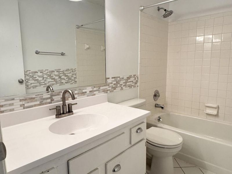 38 Woodland Hills Drive, Unit 12, Southgate, KY 41071 Photo 12